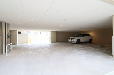 【駐車場】 | エヌヴィ六甲篠原