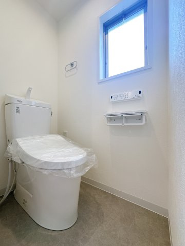 ダイアパレス神宮苑のトイレ|トイレです。
あると嬉しいウォッシュレット機能付きです！