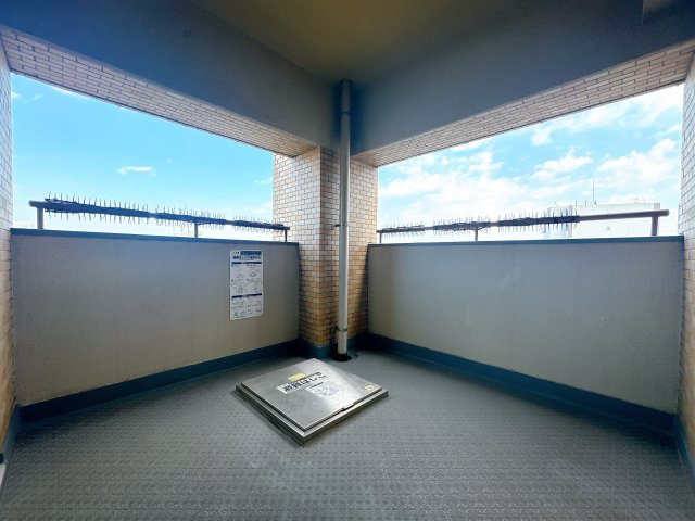 ダイアパレス神宮苑のバルコニー|北向きバルコニーです。
椅子などを置いてリラックスして過ごせます！