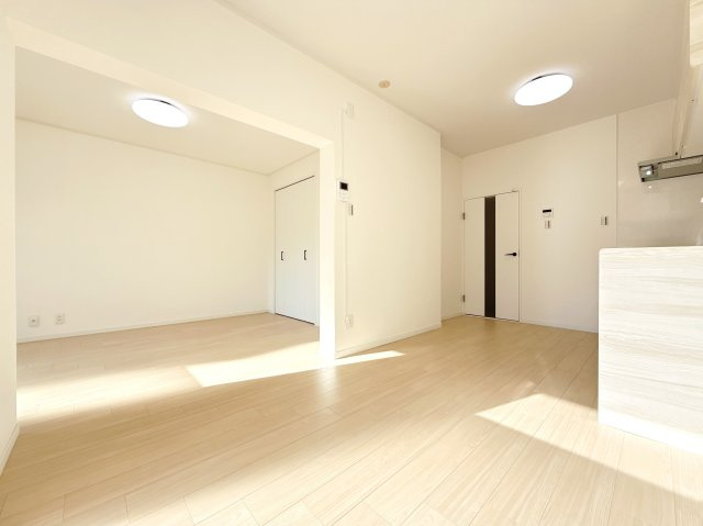 ライオンズマンション鶴舞の居間・リビング|弊社施工事例