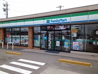 【周辺】 | サーペンス　セルペンスⅡ | ファミリーマート松山東石井店様まで950m