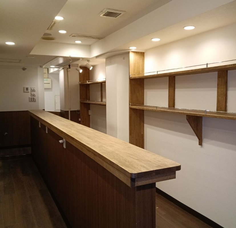 北新地プラザビル本館の内装
