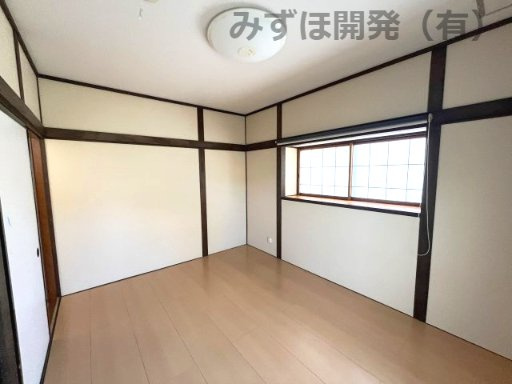 仙台市青葉区川平5丁目7-6の洋室|2階　6帖洋室
リフォーム・ハウスクリーニングこれから入ります！