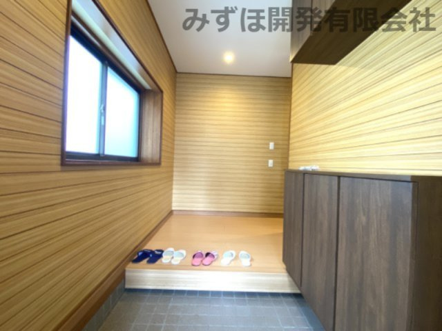仙台市青葉区川平5丁目7-6の玄関