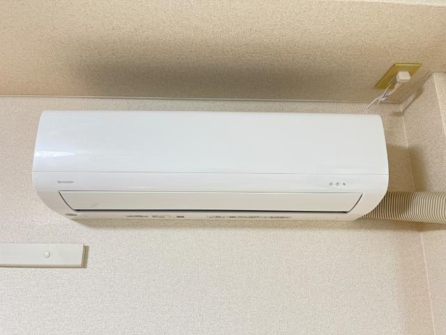 エクセレンスハイム仁田駅前の設備|エアコン
