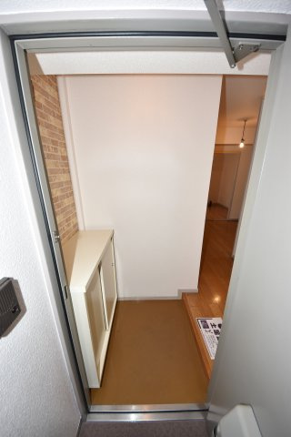 川﨑ビルの玄関