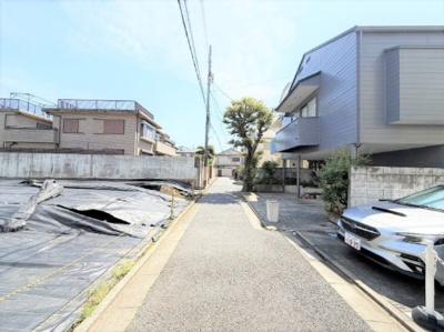 【前面道路含む現地写真】 | 【仲介手数料８３０万円が無料！！】■自由が丘駅８分■高台■南傾斜■南道路■陽当り良好 | 諸費用８３０万円ＯＦＦキャンペーン！！
日本一の家計応援サービスに挑戦中！
■自由が丘駅８分
■南傾斜の高台
■南道路面
■陽当り良好
■環境良好
■無料で間取図作成可能