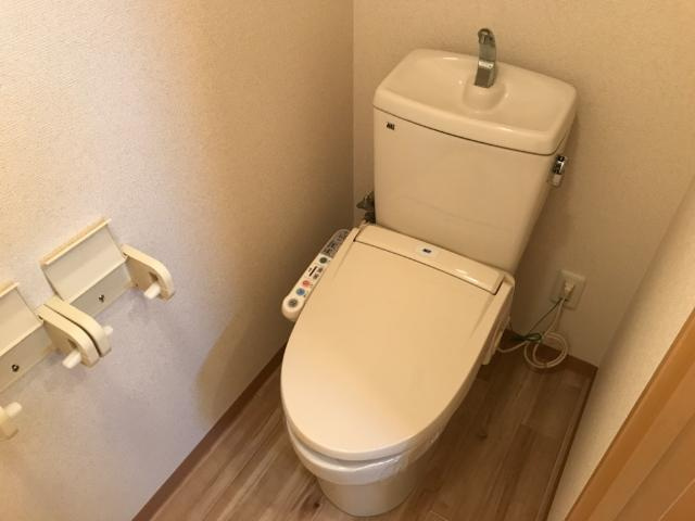 ソレイユＹＵＫＩのトイレ|シャワー付トイレ