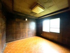三戸郡五戸町字熊ノ沢頭の居間・リビング|【リフォーム前】約19帖のLDKにリフォームする予定のお部屋です。北側の部屋とつなげます。