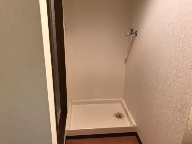 メゾン　ド　アンジュ　のその他|洗濯機置場