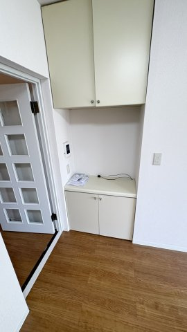 入間ハウスB棟の収納|約9帖LDの収納スペース