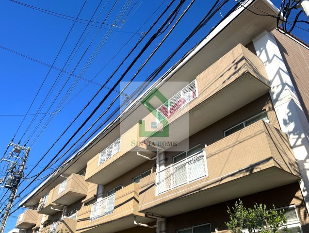 ルネスカスターニの外観