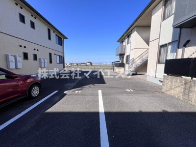 【駐車場】 | ファミリアコーポレーションⅢ