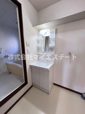 【独立洗面台】 | ファミリアコーポレーションⅢ | 別部屋写真