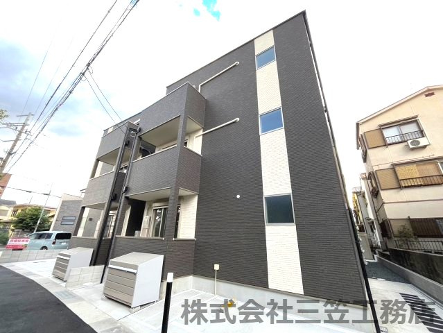 ジーメゾン寝屋川秦町ルシェール
