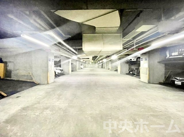 ライオンズステーションプラザ両国の駐車場|【敷地内駐車場】最新の空き状況や費用などの詳細は担当スタッフまでお問い合わせください。