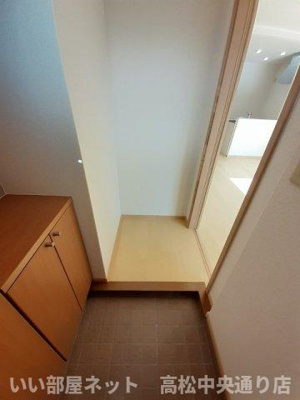 【玄関】 | グランディール・堀越