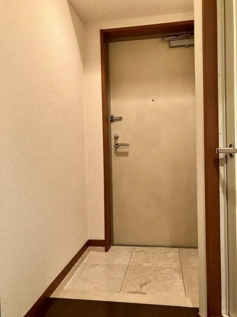 ＰＡＬＡＣＥ　ＳＴＵＤＩＯ　文京音羽の玄関
