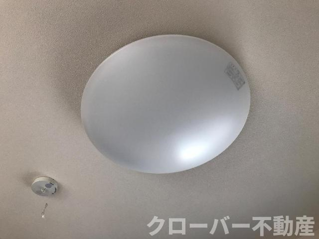 メゾン・クワトロの内装|照明