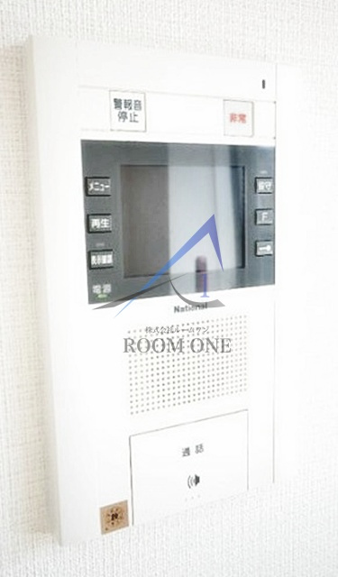 レジディア恵比寿Ⅲのセキュリティ|モニター付インターホンです。