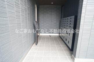 【エントランス】