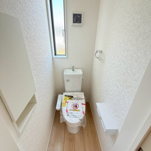 クレイドルガーデン松山市溝辺町 第2のトイレ