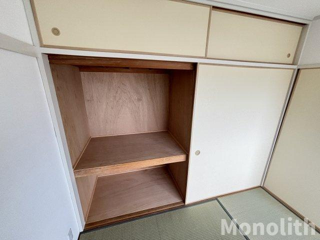 光明台23号棟の収納