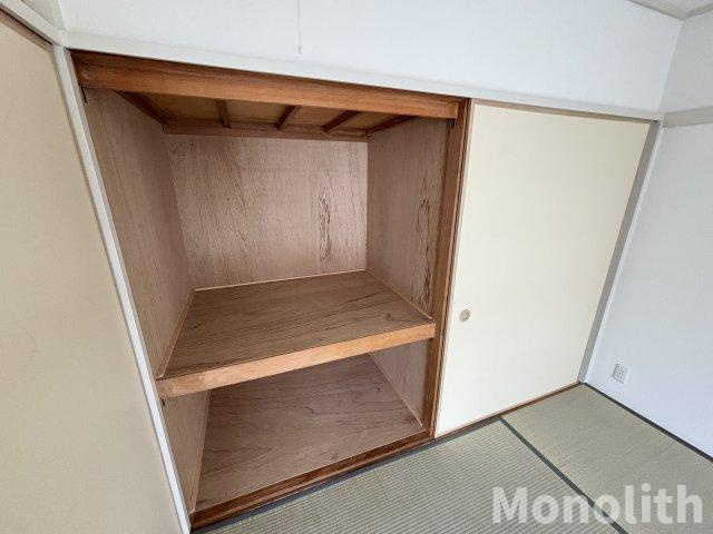 光明台23号棟の収納