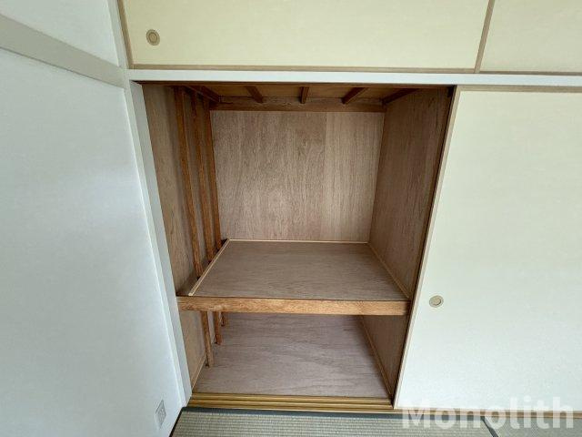 光明台23号棟の収納