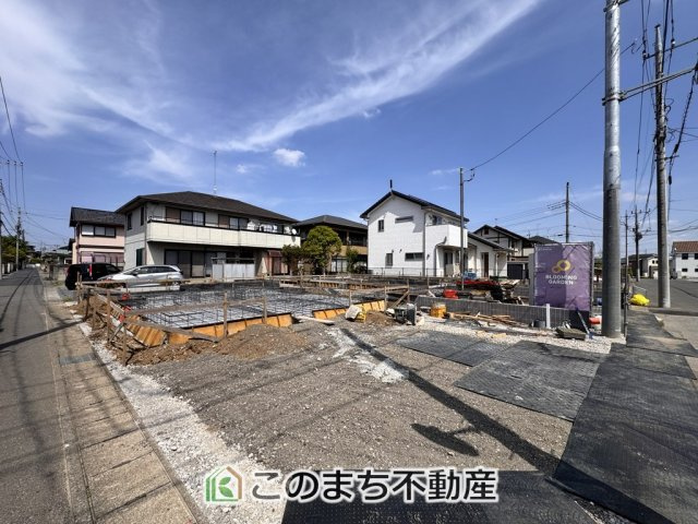 ブルーミングガーデン宇都宮市東原町　1号棟の外観|建築中現地写真（同社施工の完成物件・モデルハウスがご見学できます）