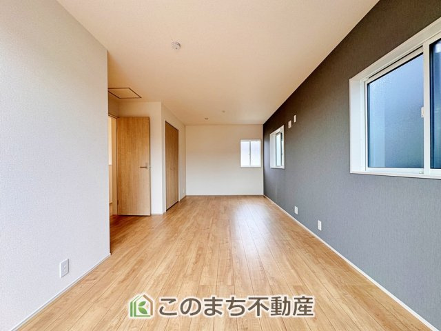 ブルーミングガーデン宇都宮市東原町の洋室|南向きで陽当たりの良い洋室♪風通しもよく快適です☆