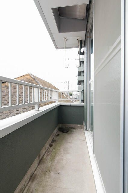 相模原市中央区鹿沼台２丁目の賃貸マンションのバルコニー