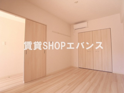  | m-flat