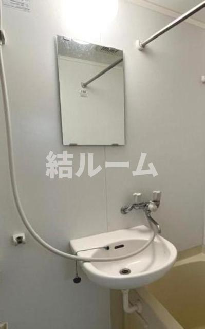 板橋区坂下３丁目の賃貸マンションの洗面所