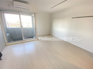 【居間・リビング】 | SPACE CUBE HONJIN | ※同物件他部屋写真　反転・色違いの場合有　現状優先