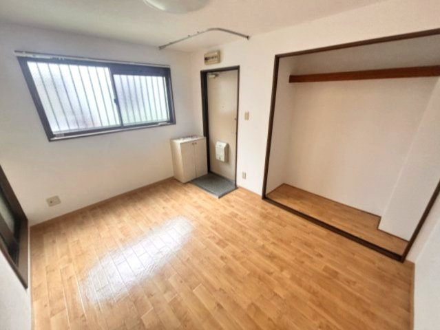 パープル本山の寝室