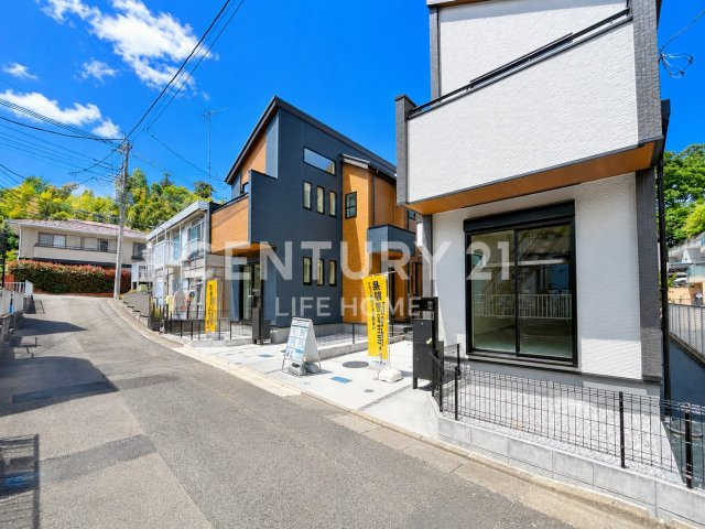 【前面道路含む現地写真】 | 小田急線「読売ランド前」新築分譲 | 前面道路含む現地写真です