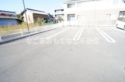 【駐車場】 | アリエッタB棟