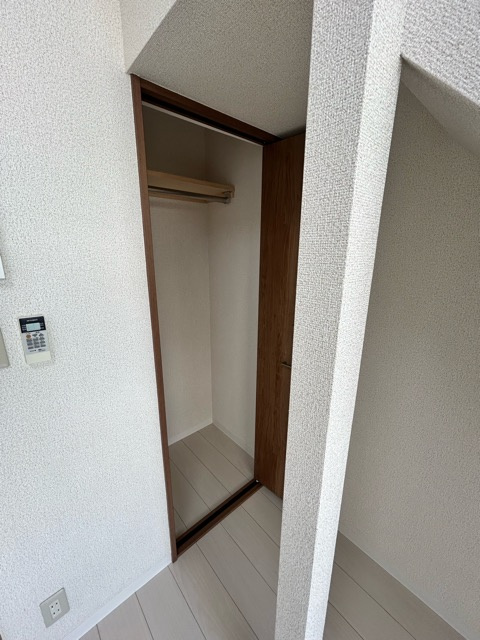 シャトレ天沼の収納|別部屋の写真になります