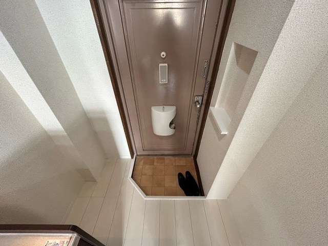 シャトレ天沼の玄関|別部屋の写真になります