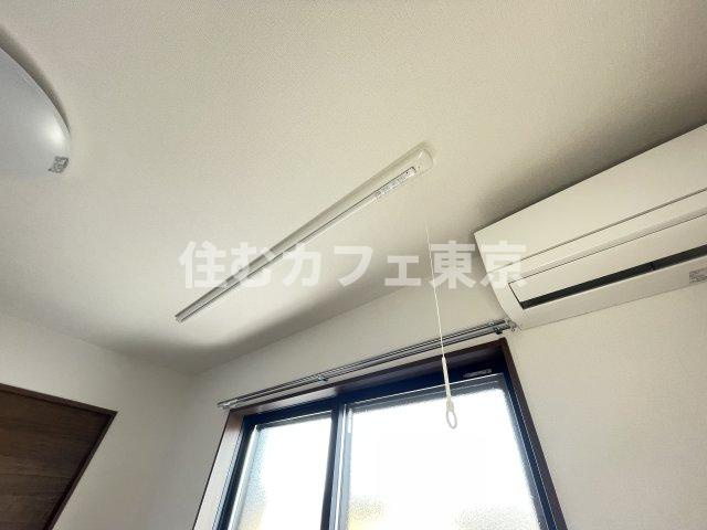 立川市栄町２丁目のアパートの設備|室内物干しです