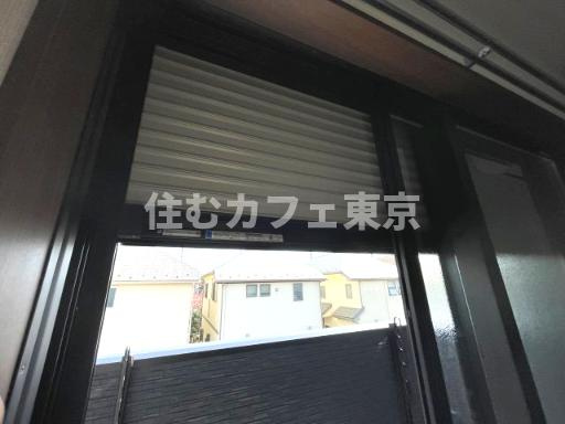 立川市栄町２丁目のアパートのセキュリティ|シャッターです
