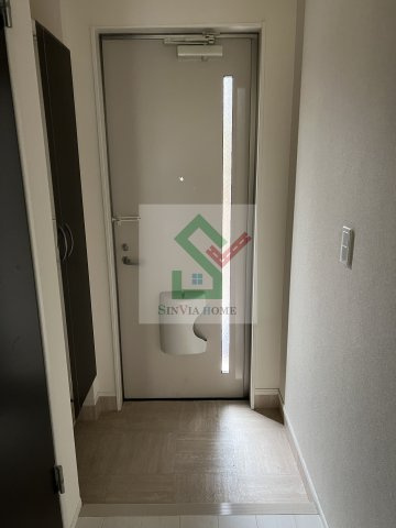 ダブルクインテットの玄関