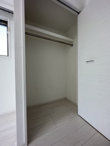 エストゥルース入谷の収納
