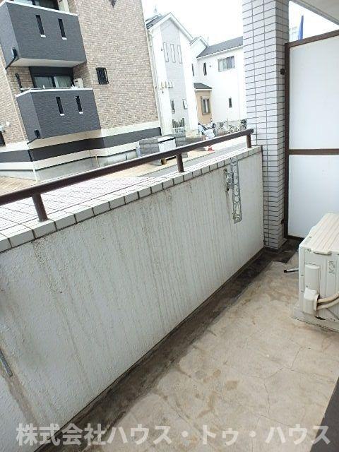 ジュネパレス新松戸第４７のバルコニー