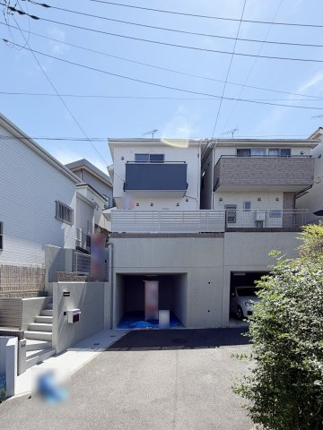 中古/和光市新倉４丁目の外観|車庫付き