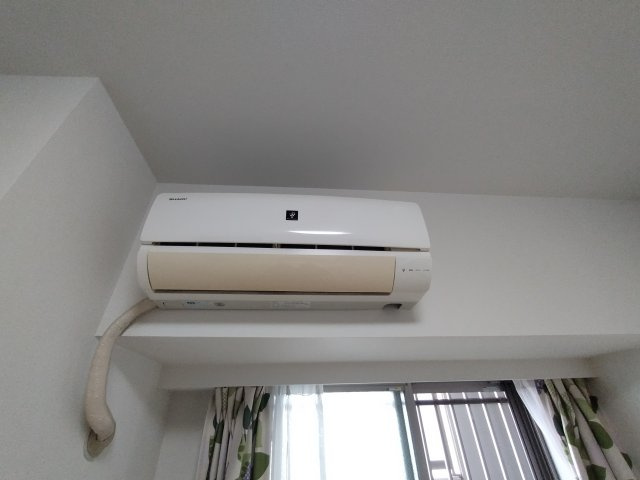 ポレスター小山タワーレジデンスの設備|7畳洋室エアコン※残置物の為設備保証はありません