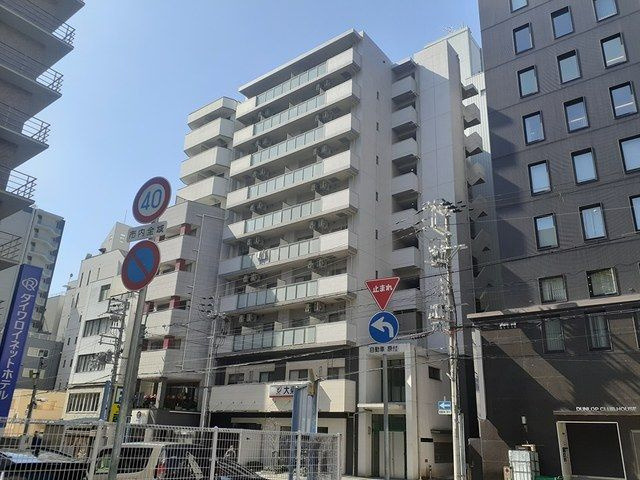 プラチナコートの外観