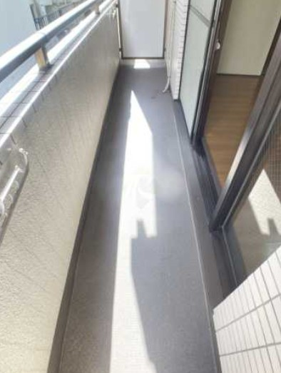 荒川区東尾久４丁目の賃貸マンションのバルコニー