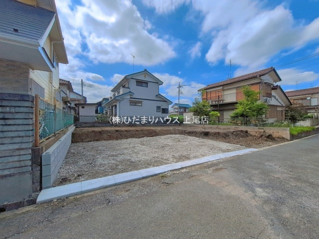 蓮田市閏戸6期　新築戸建　グラファーレ01